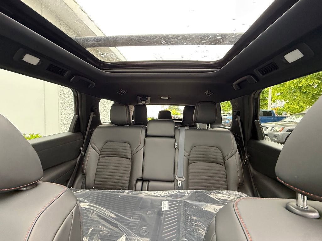 New 2026 Nissan Pathfinder Rock Creek AWD/4WD image 17