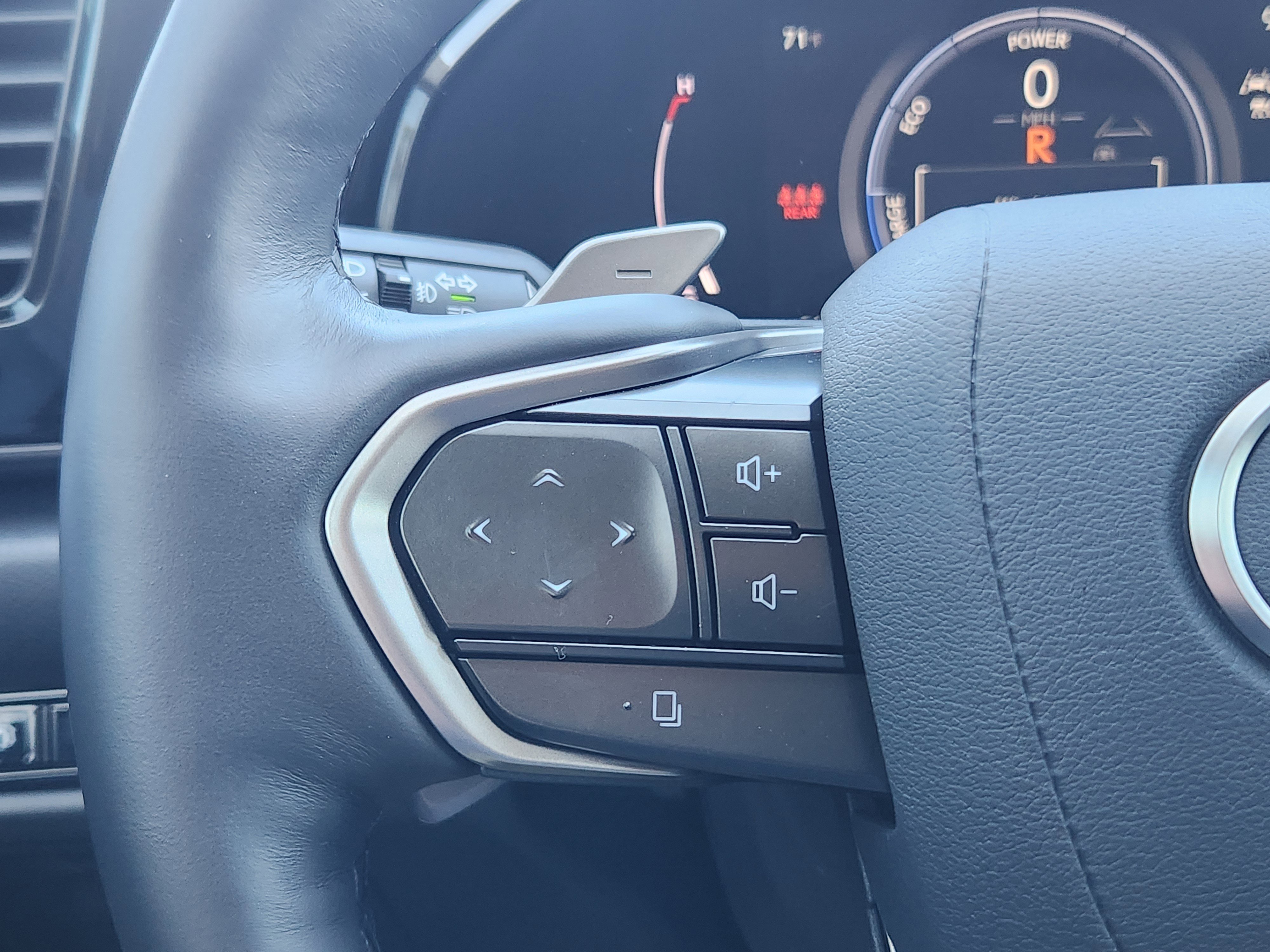 Certified 2026 Lexus NX 350h AWD w/ Accessory Package (2T) image 32