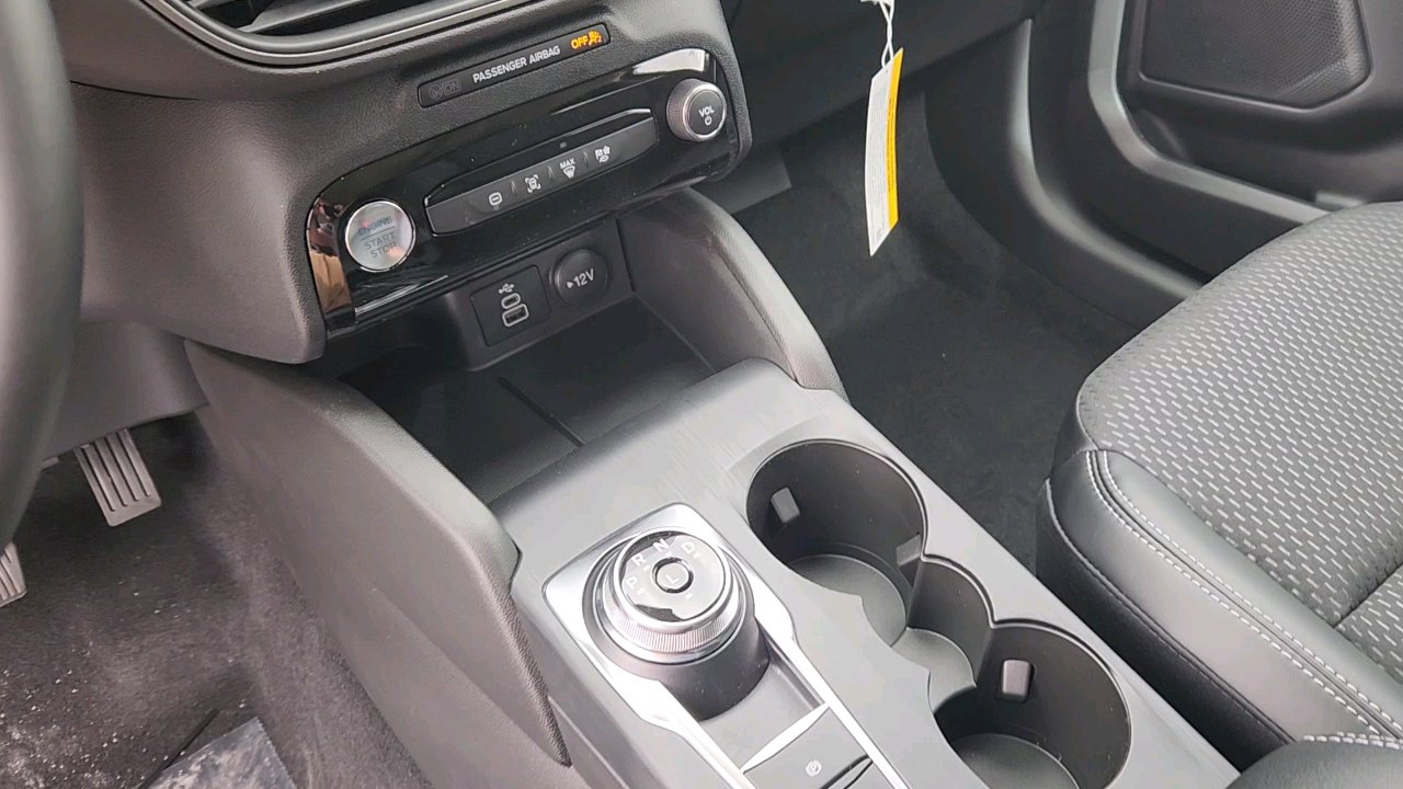 New 2025 Ford Escape PHEV image 19