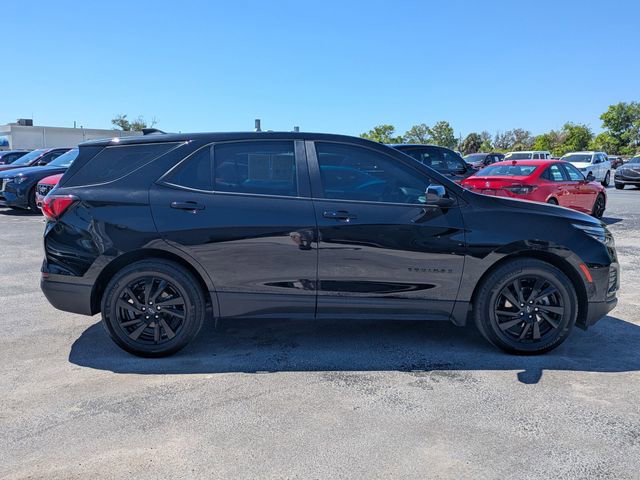 Certified 2024 Chevrolet Equinox LS w/ Midnight Edition FWD image 3