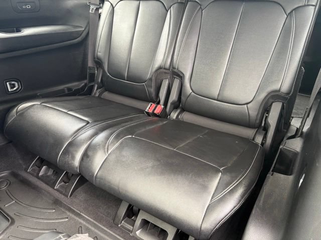 Used 2021 Jeep Grand Cherokee L Limited AWD/4WD image 16