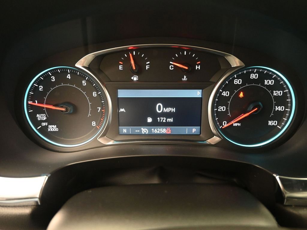 Used 2023 Chevrolet Traverse LT image 38