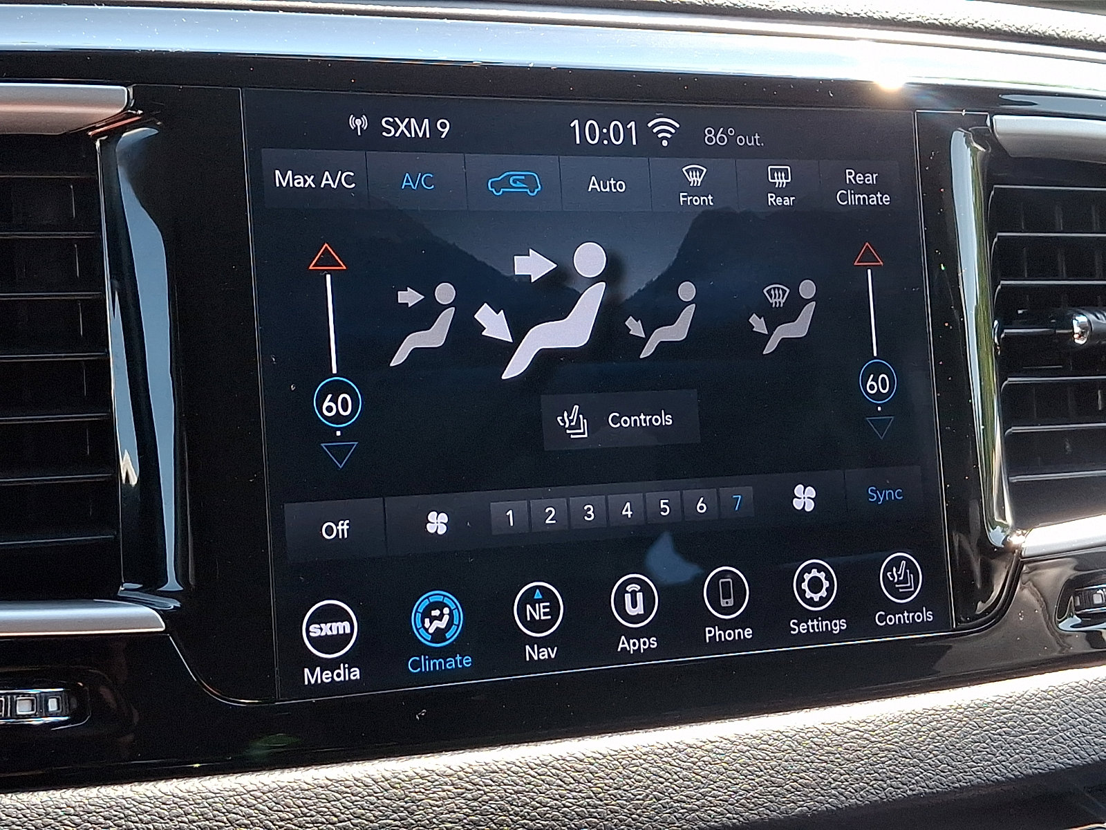 Certified 2020 Chrysler Pacifica Touring-L Plus FWD image 14