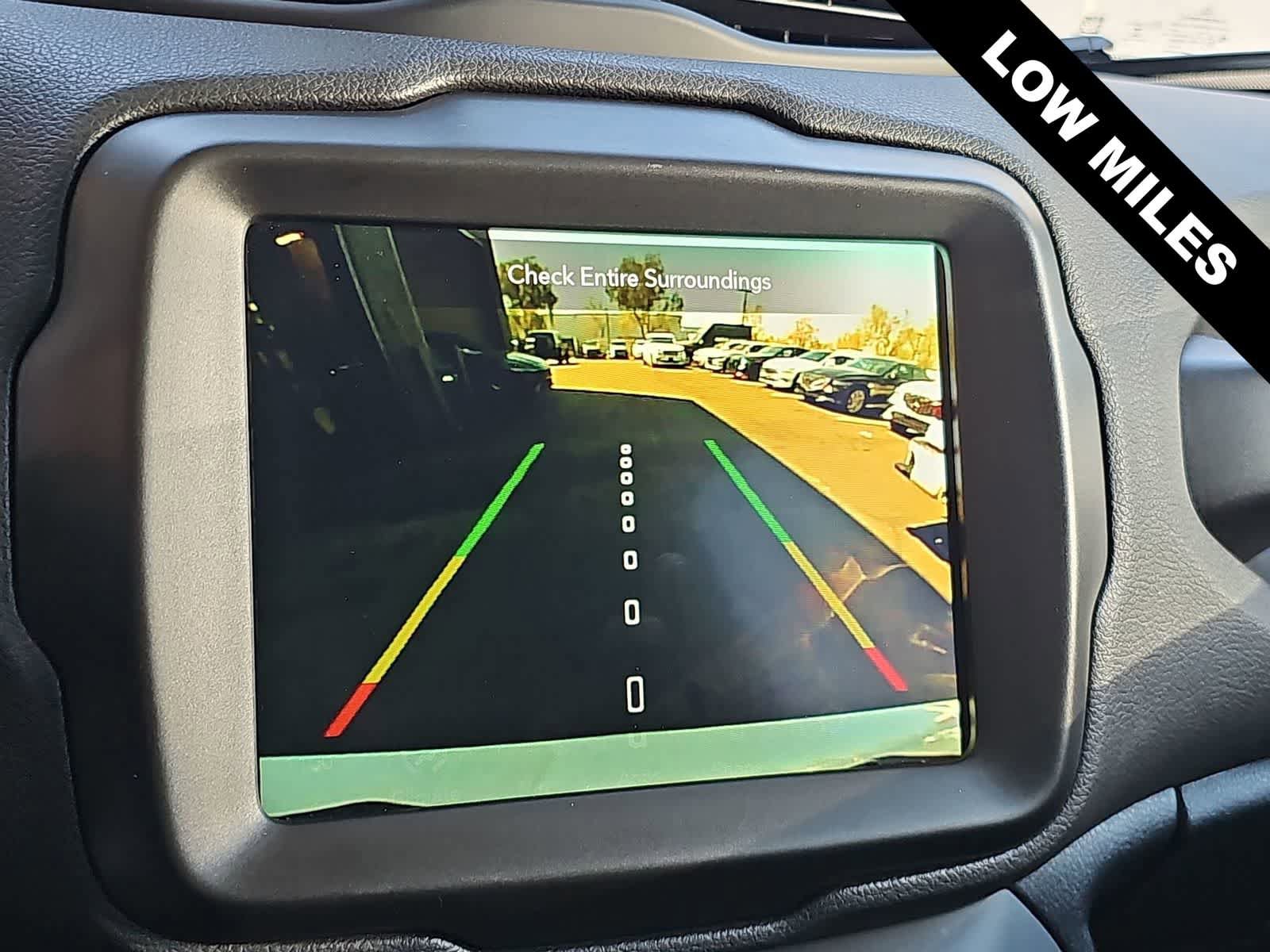 Used 2023 Jeep Renegade Latitude AWD/4WD image 25