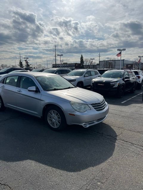 Used 2009 Chrysler Sebring Touring FWD image 3