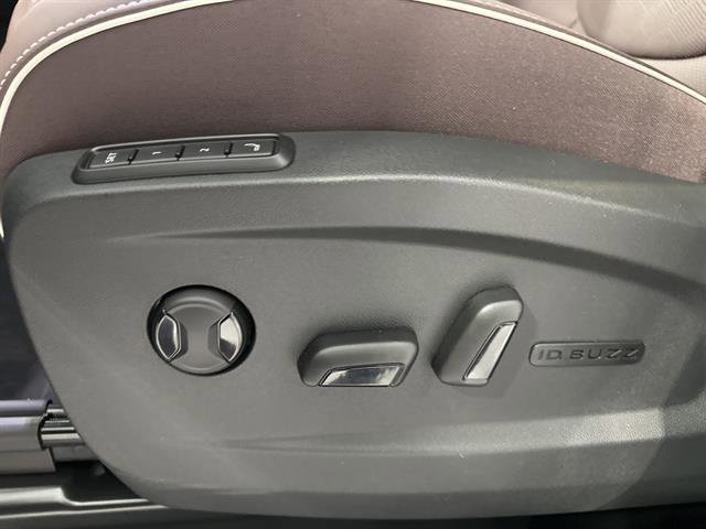 New 2025 Volkswagen ID. Buzz Pro S Plus image 18