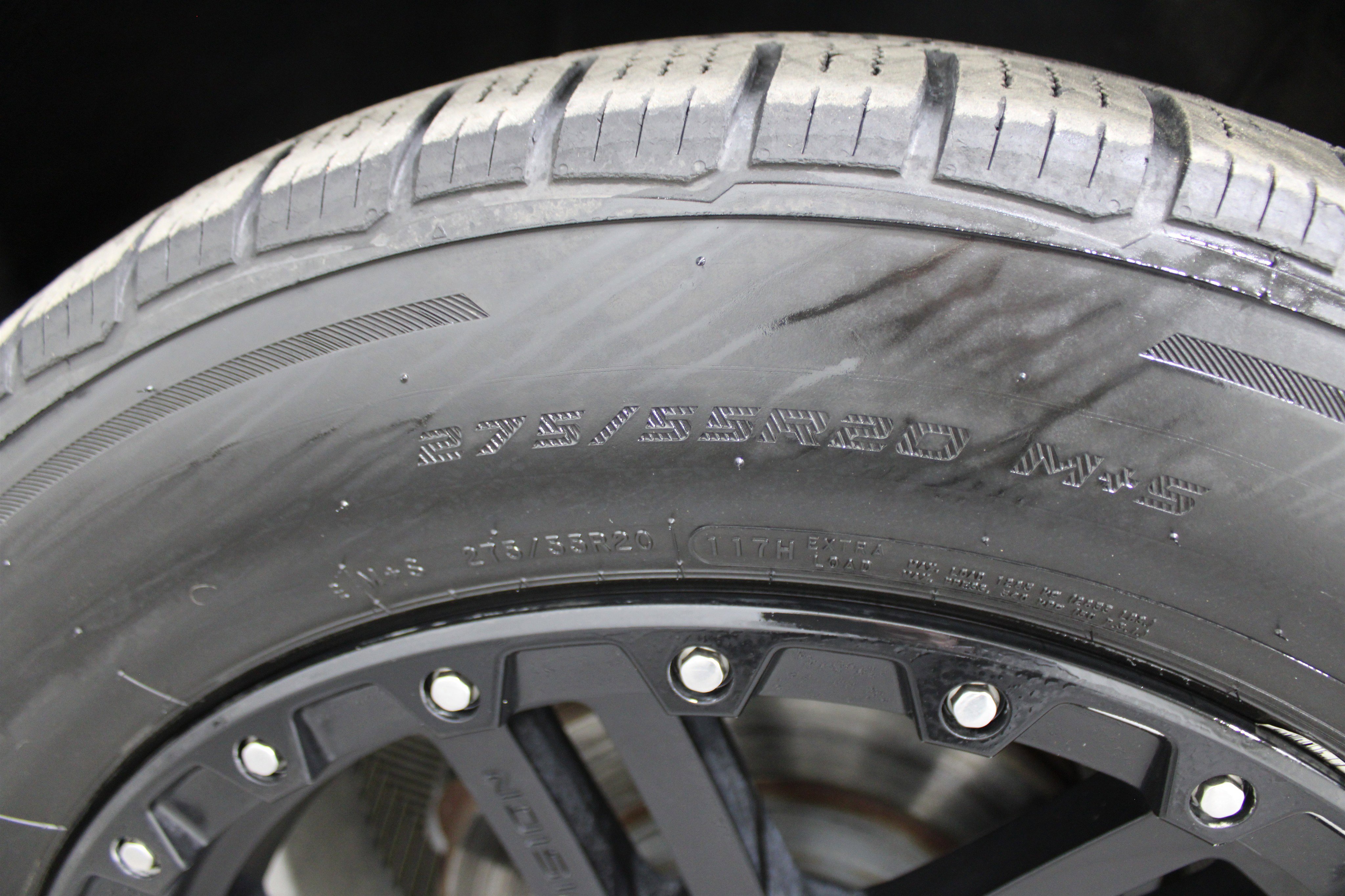 Used 2016 Chevrolet Suburban LTZ image 41