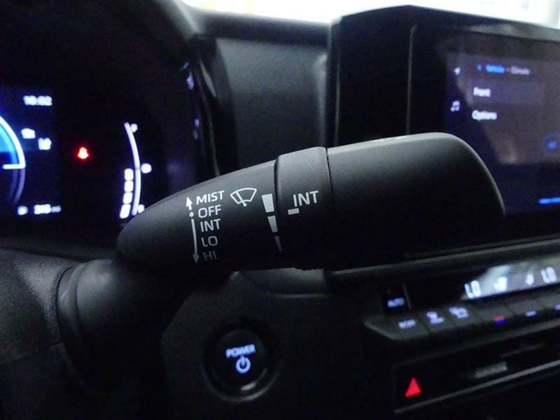 Used 2026 Toyota Camry SE FWD image 18