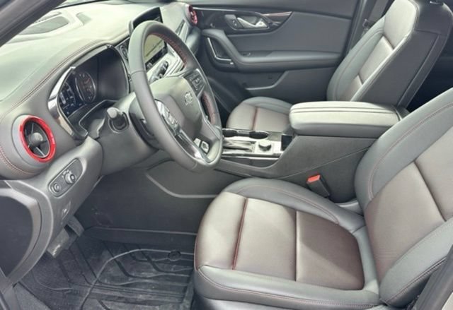 New 2026 Chevrolet Blazer RS w/ LPO, Floor Liner Package FWD image 6