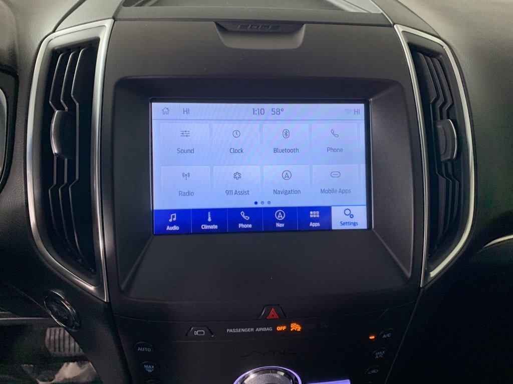 Used 2020 Ford Edge Titanium w/ Equipment Group 301A image 24