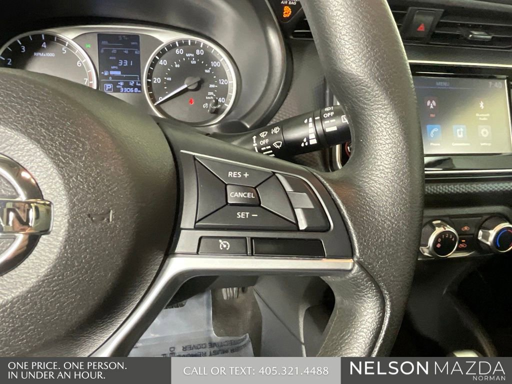 Used 2021 Nissan Kicks S image 39