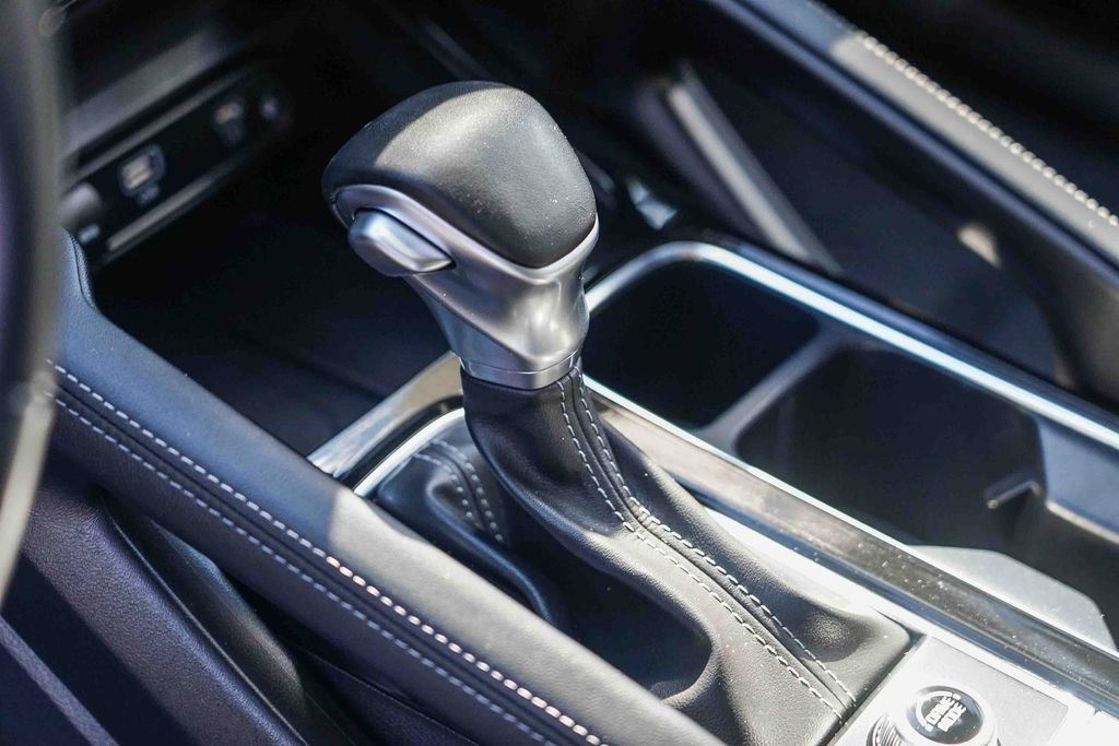 Used 2024 Kia Telluride EX w/ EX Captain's Chair Package image 24