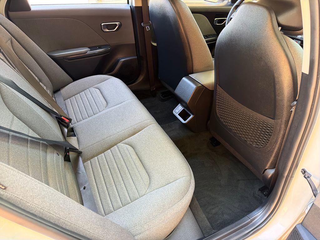 Used 2025 Kia K4 EX FWD image 31