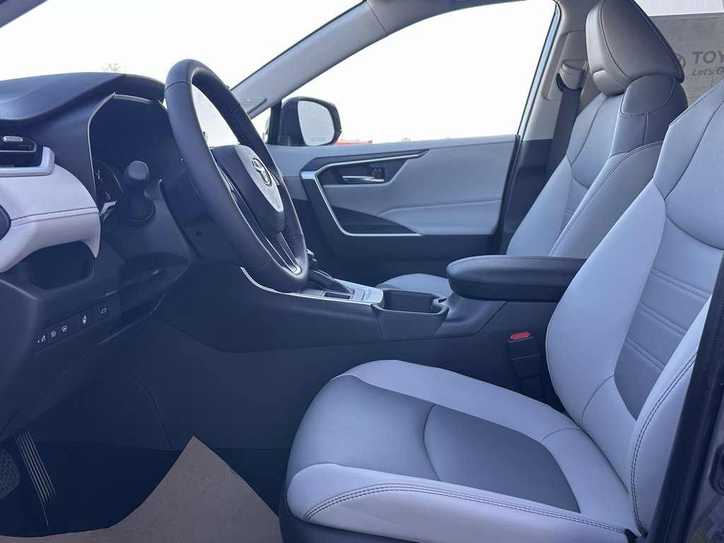 New 2025 Toyota RAV4 XLE Premium image 9