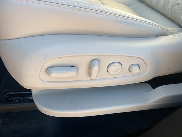 Used 2024 Buick Enclave Avenir w/ Trailering Package, 5000 lbs. image 17