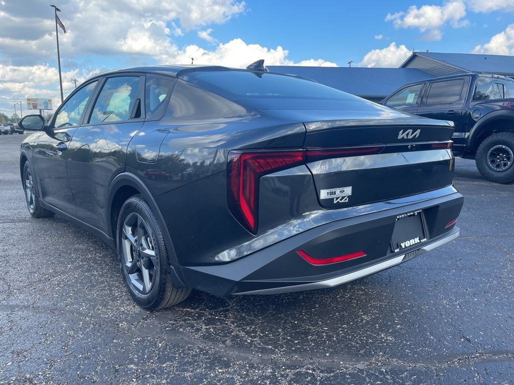 Used 2025 Kia K4 FWD image 4