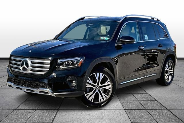 Used 2026 Mercedes-Benz GLB 250 4MATIC image 4