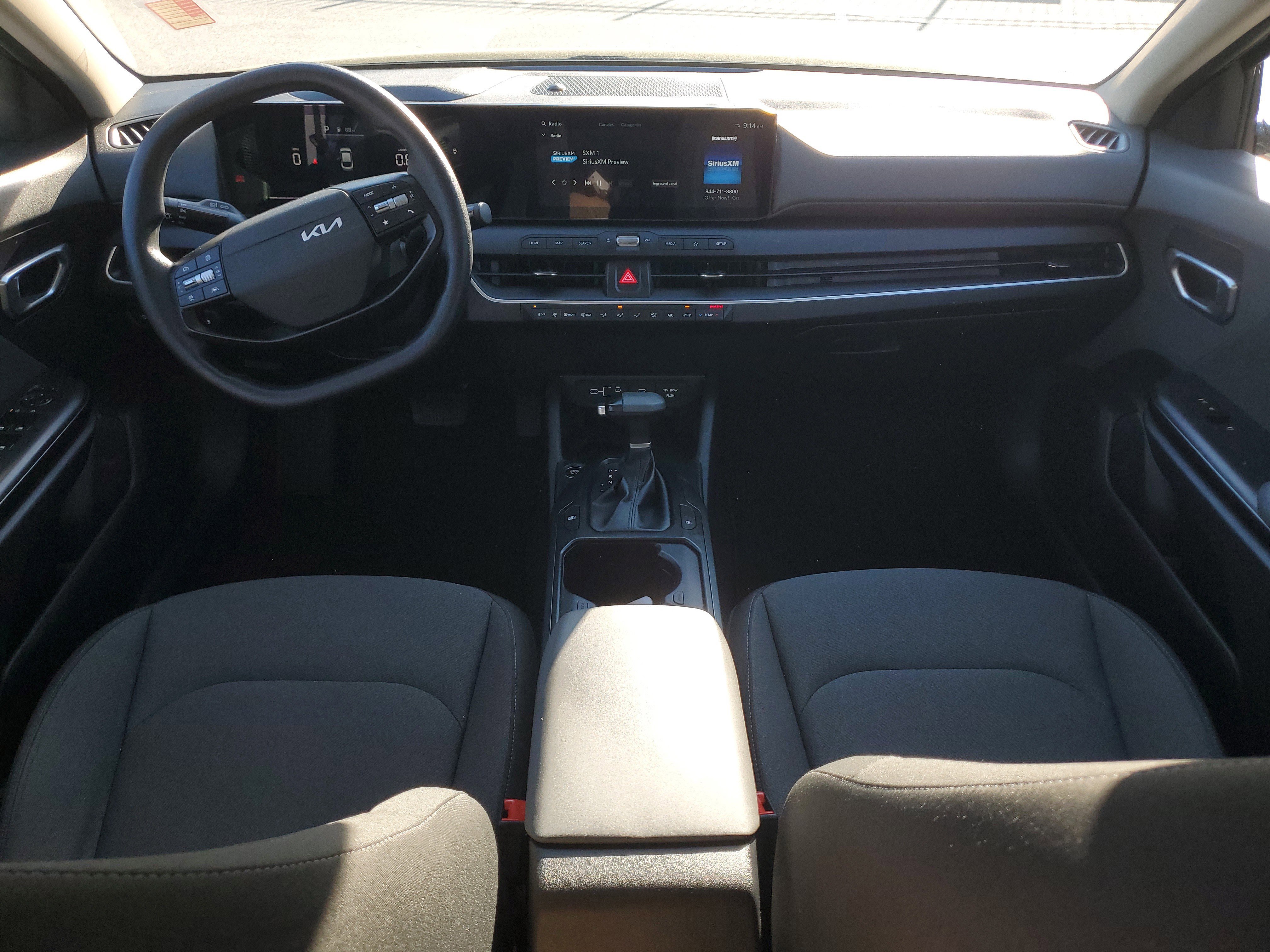 Used 2025 Kia K4 LX image 13