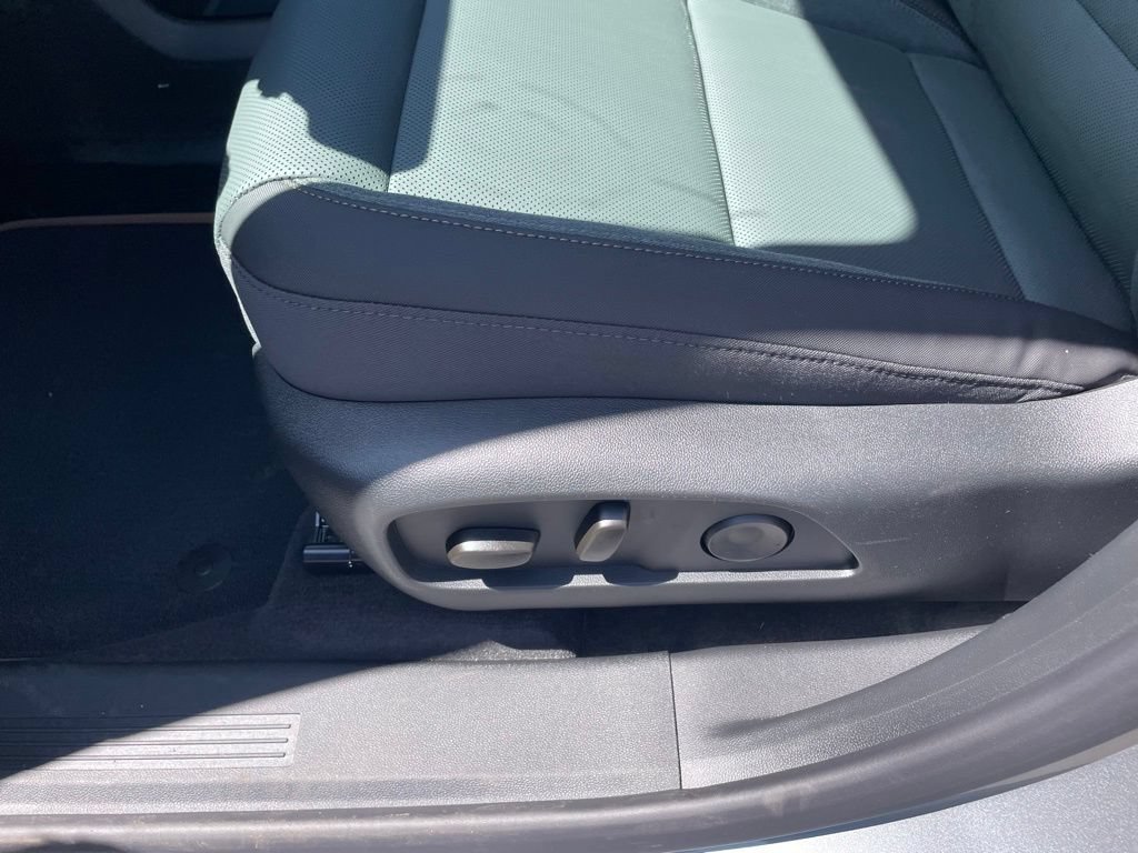 New 2026 GMC Terrain AT4 AWD/4WD image 11
