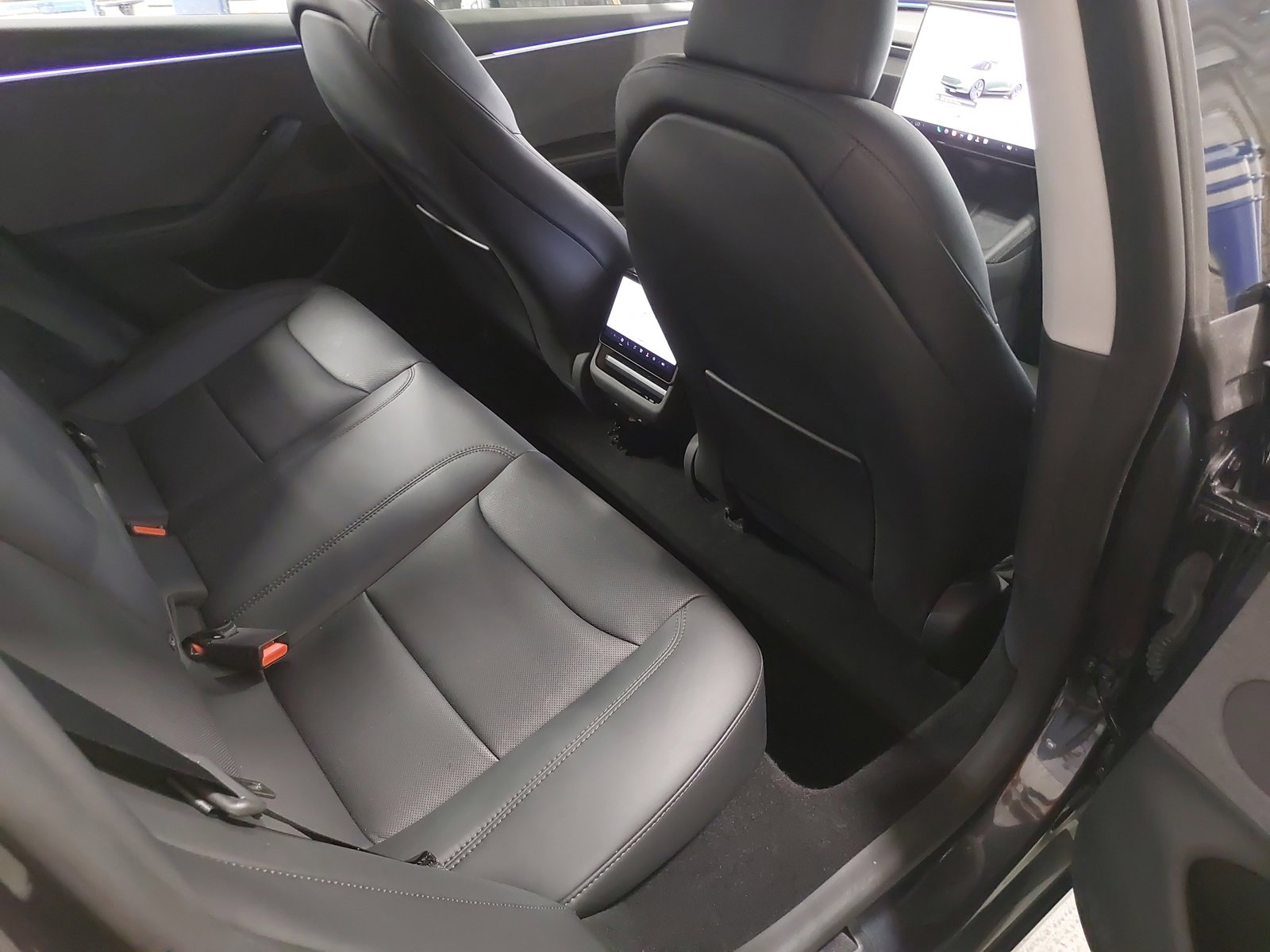 Used 2025 Tesla Model 3 Long Range RWD image 11