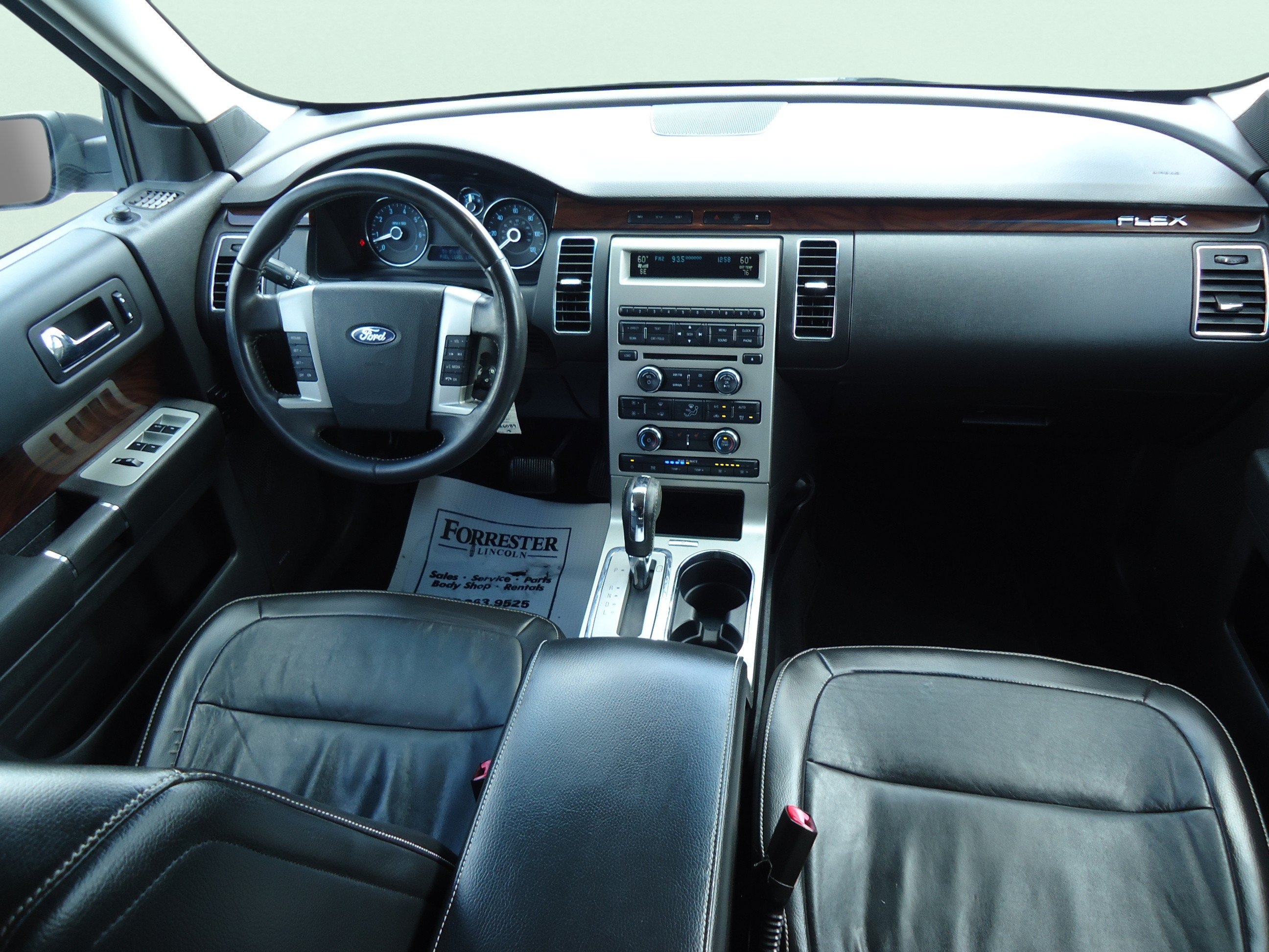 Used 2010 Ford Flex SEL FWD image 10