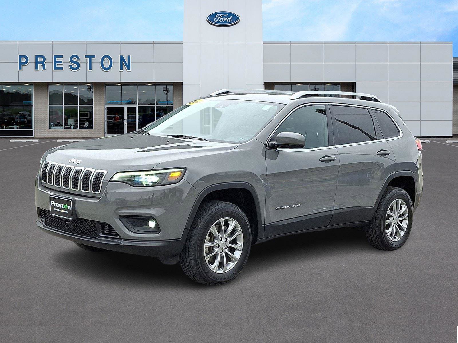 Used 2021 Jeep Cherokee Latitude Lux w/ Comfort/Convenience Group image 1