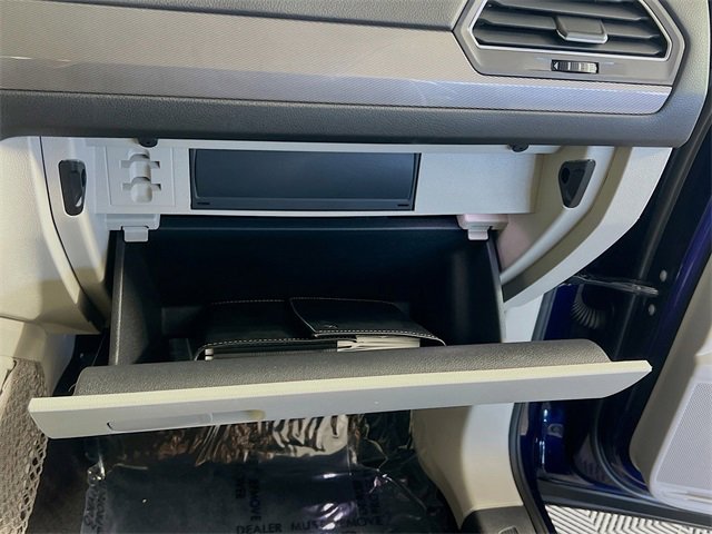 Used 2022 Volkswagen Tiguan SE image 30