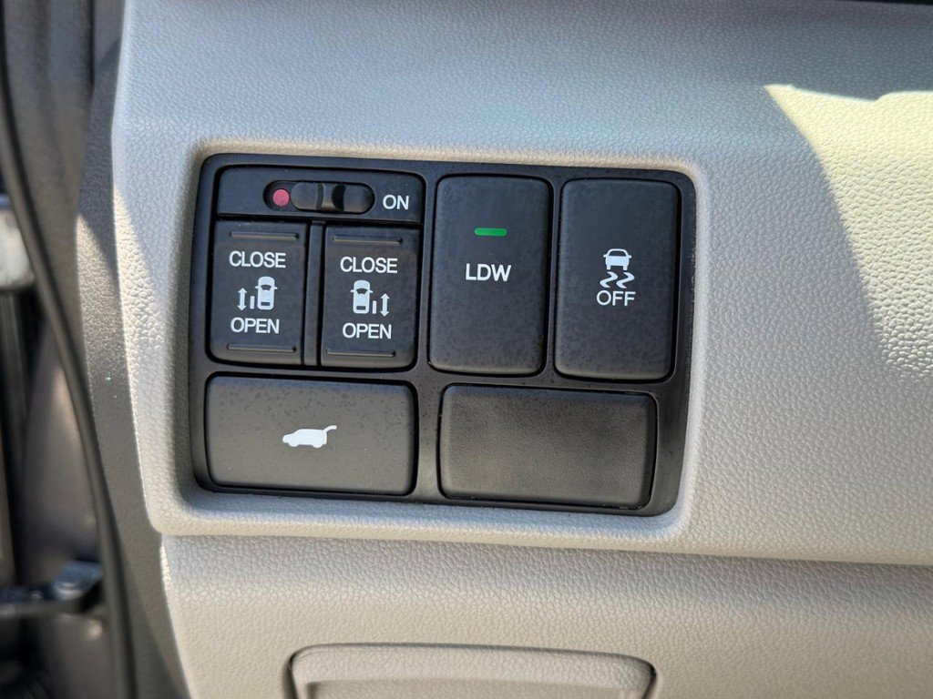 Used 2015 Honda Odyssey EX-L image 33