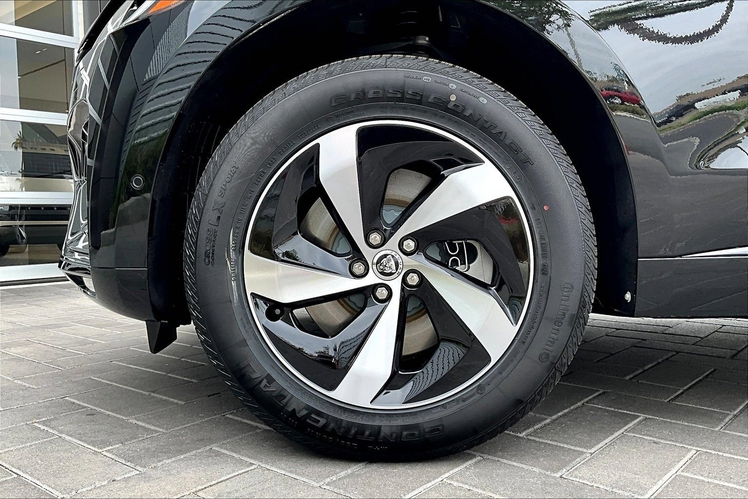 New 2026 Jaguar F-PACE R-Dynamic S AWD/4WD image 12