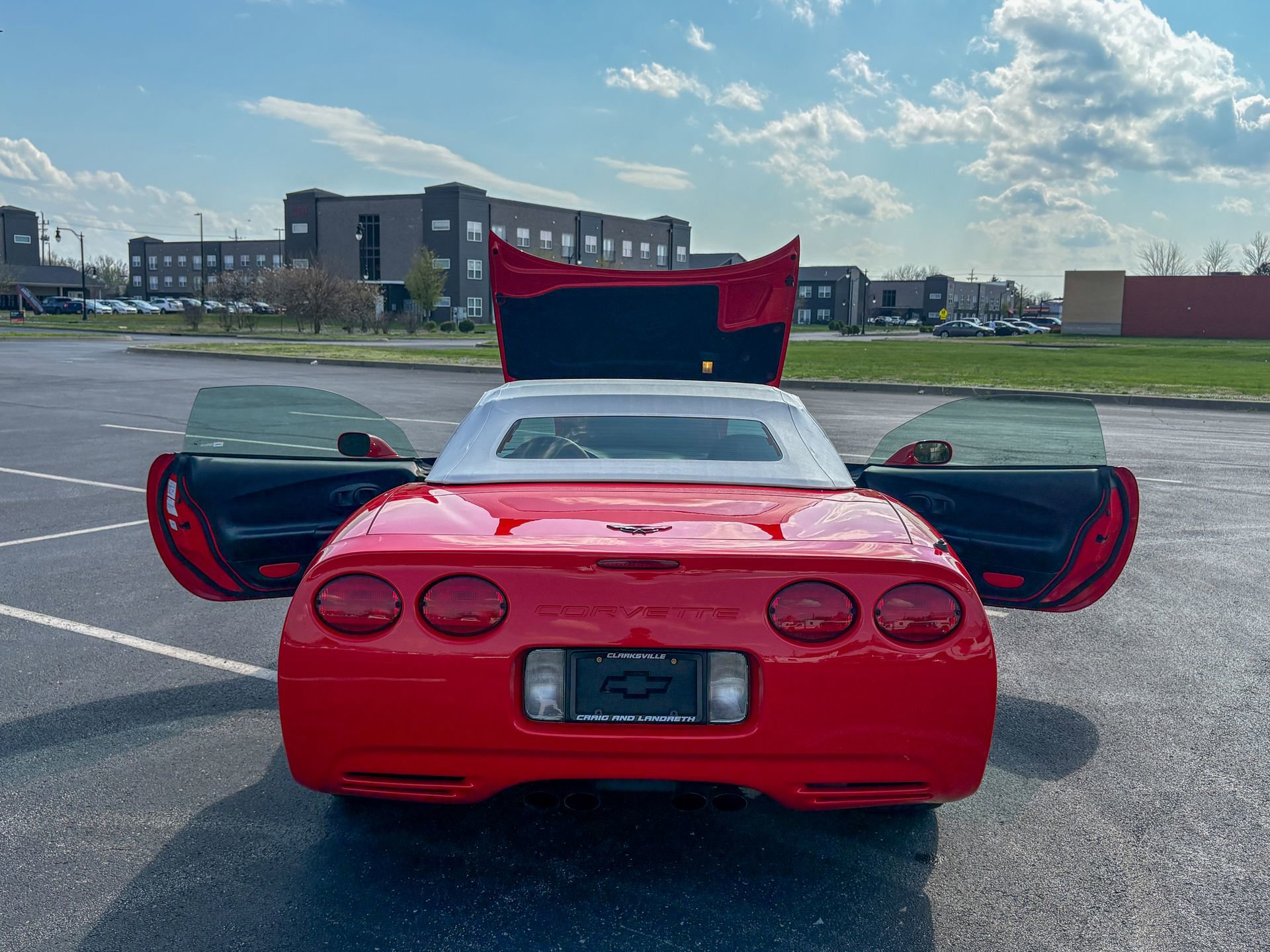Used 2000 Chevrolet Corvette Convertible w/ Memory Pkg RWD image 35