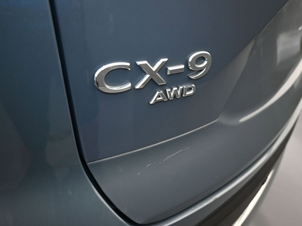 Used 2023 MAZDA CX-9 Carbon Edition image 40