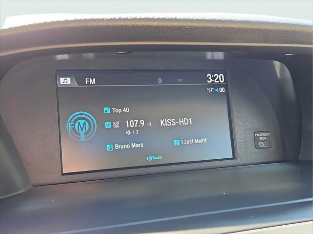 Used 2017 Honda Accord Touring image 24