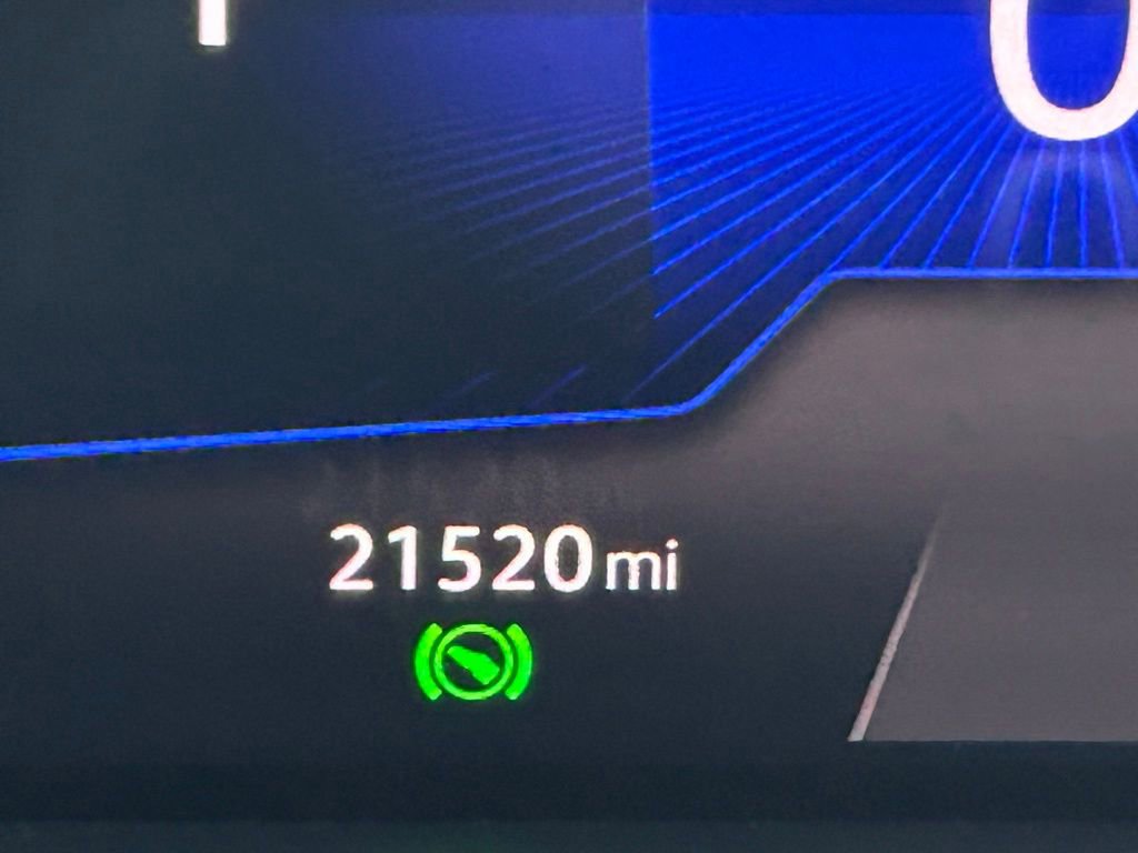 Used 2022 Volkswagen Taos SE w/ Driver Assistance Package image 21