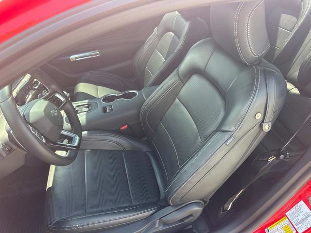 Used 2025 Ford Mustang GT Premium RWD image 16