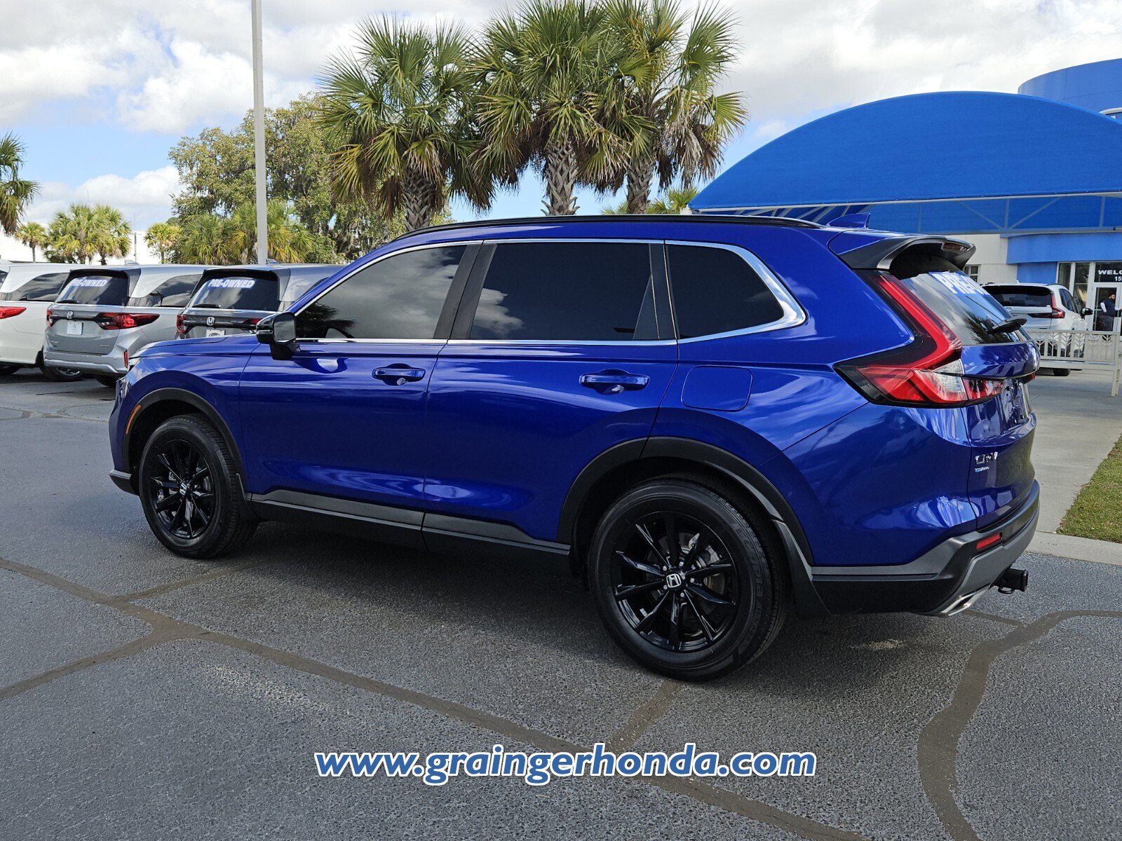 Certified 2025 Honda CR-V Sport image 3
