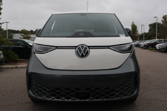 Certified 2025 Volkswagen ID. Buzz Pro S Plus AWD/4WD image 3