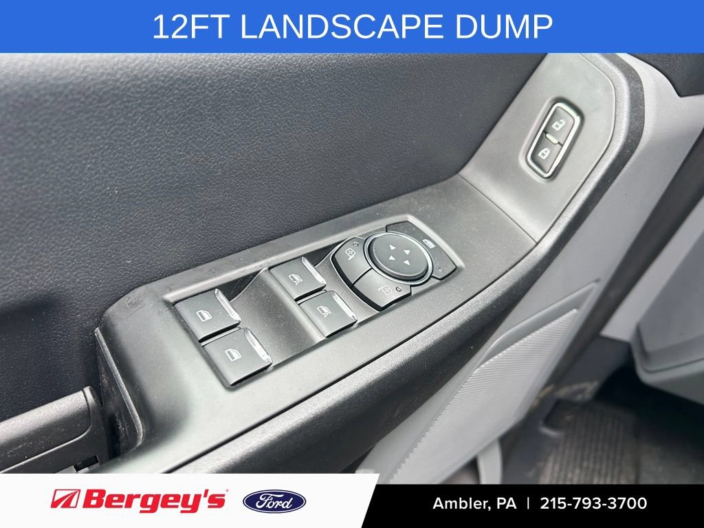 New 2026 Ford F550 4x4 Crew Cab image 9