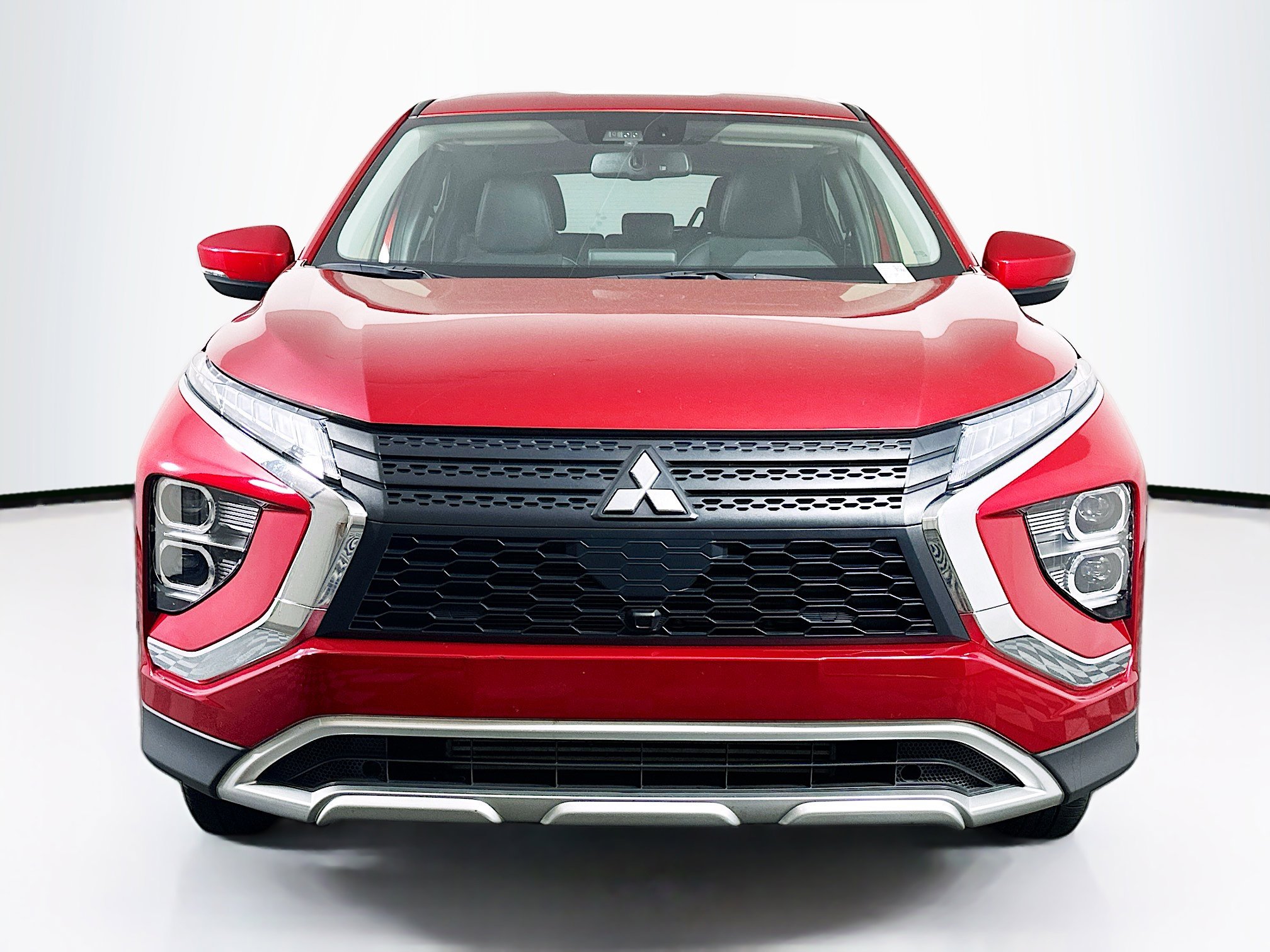 Used 2025 Mitsubishi Eclipse Cross SE image 2