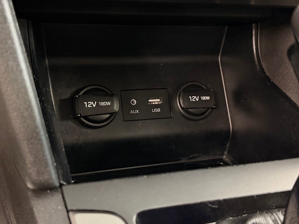 Used 2020 Hyundai Elantra SEL w/ Cargo Package (C1) image 24