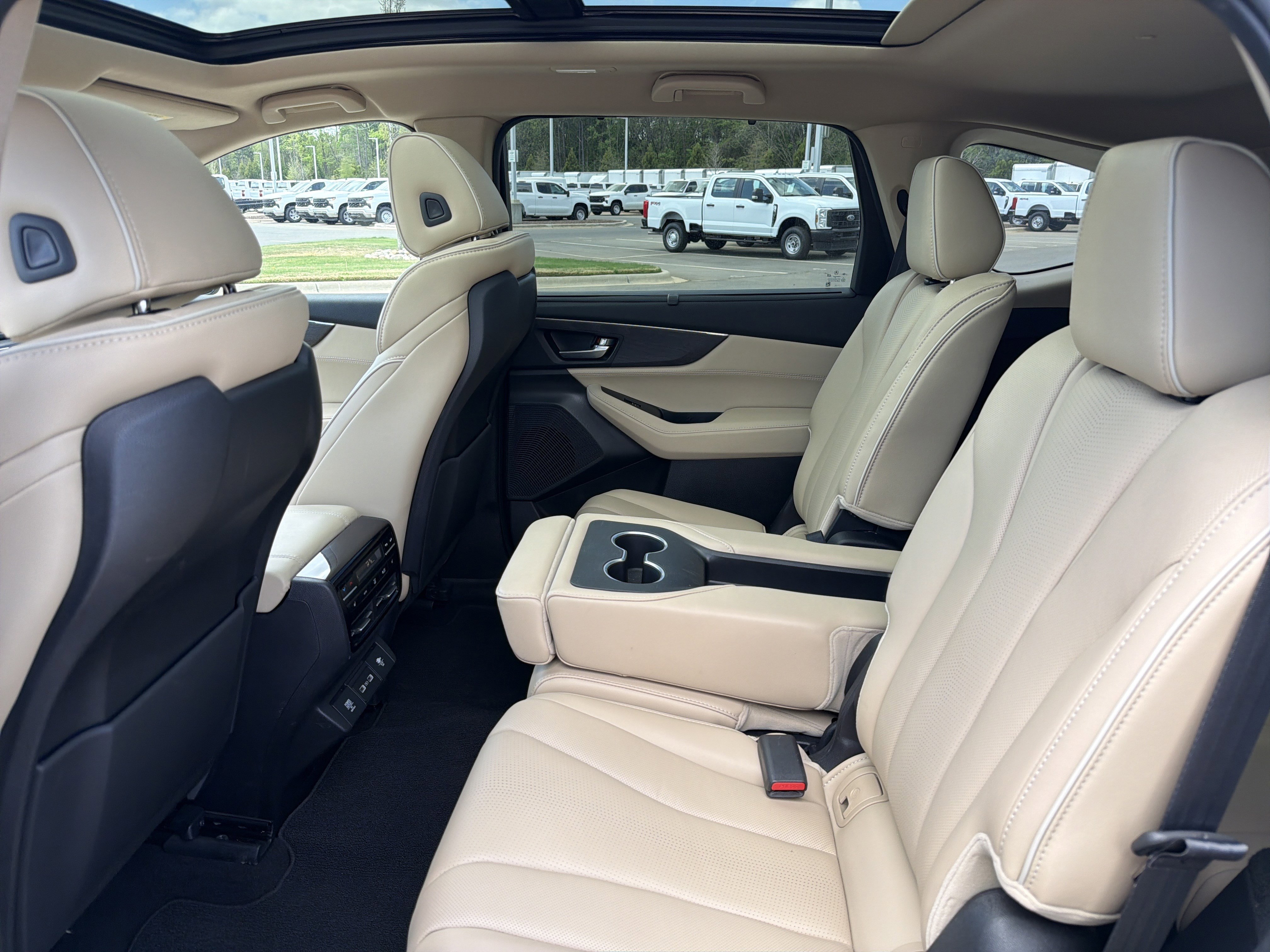 Certified 2023 Acura MDX SH-AWD w/ Advance Package image 22