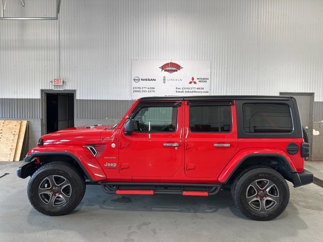 Used 2019 Jeep Wrangler Unlimited Sahara image 4