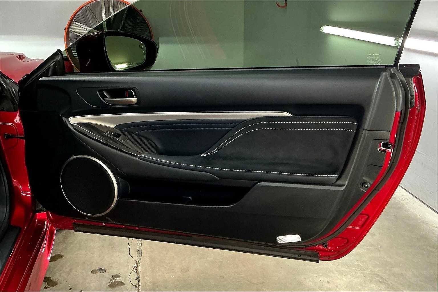 Used 2017 Lexus RC F image 26