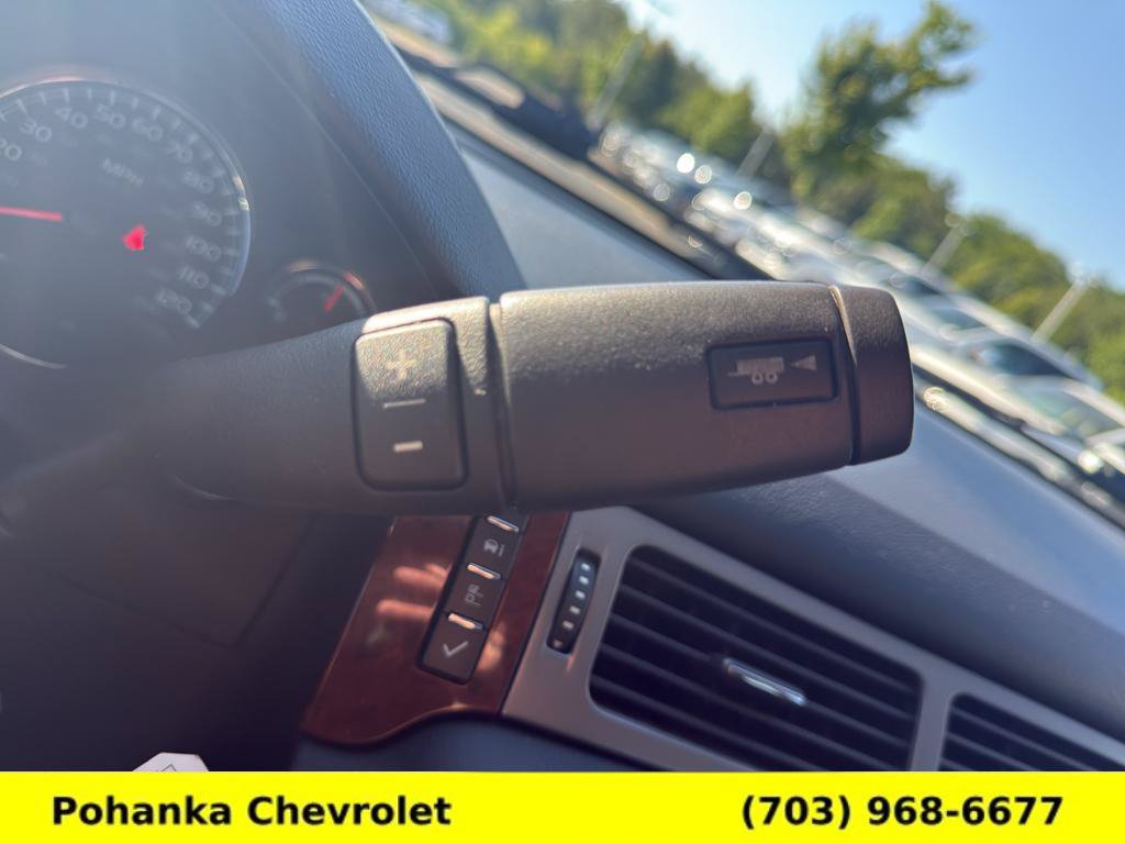 Used 2014 Chevrolet Tahoe LT AWD/4WD image 10
