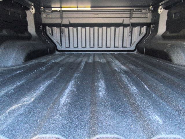 Used 2025 Chevrolet Colorado Trail Boss AWD/4WD image 30