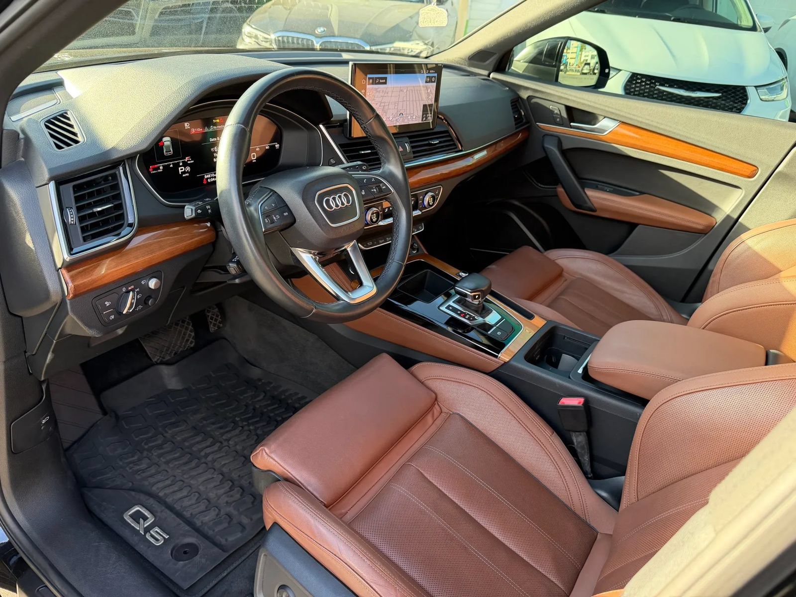 Used 2022 Audi Q5 2.0T Prestige w/ Prestige Package AWD/4WD image 11