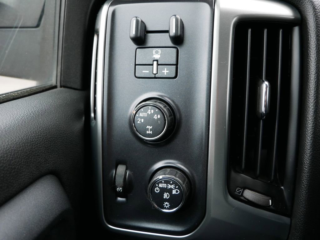 Used 2016 Chevrolet Silverado 1500 LT w/ All Star Edition AWD/4WD image 26
