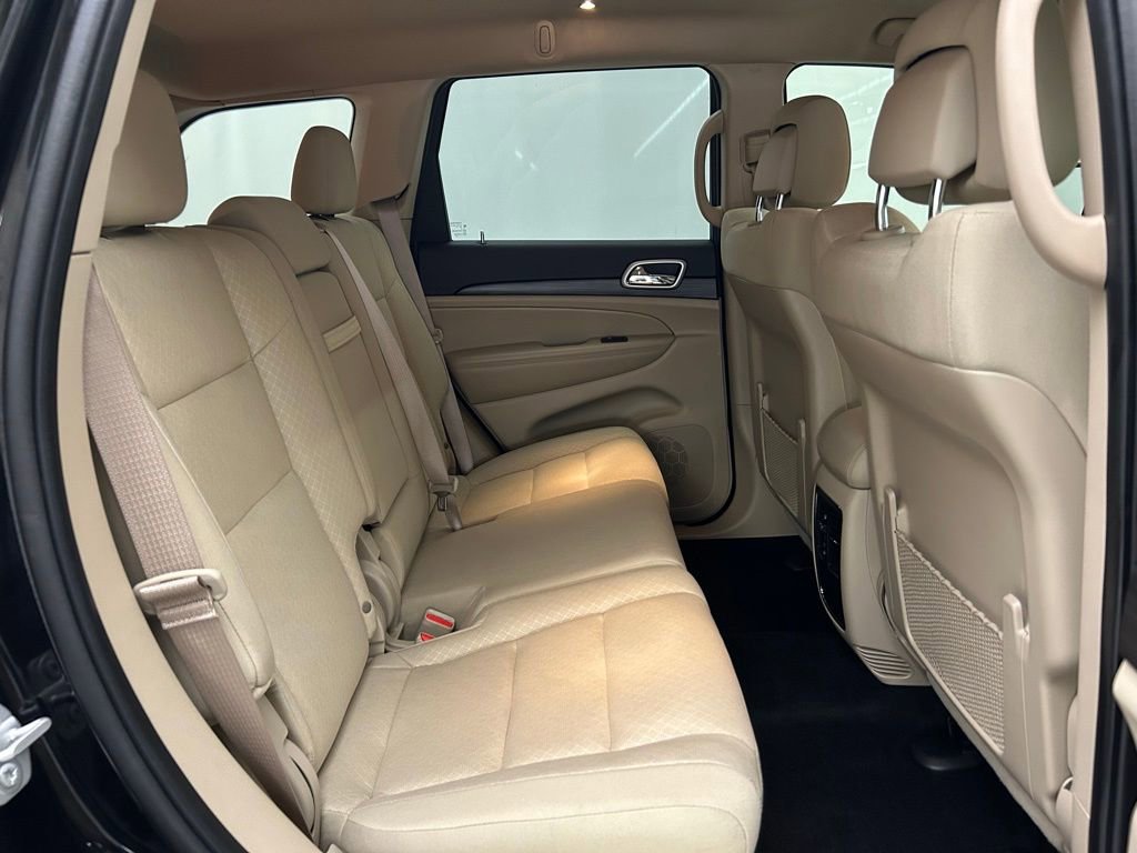 Certified 2022 Jeep Grand Cherokee Laredo E image 19