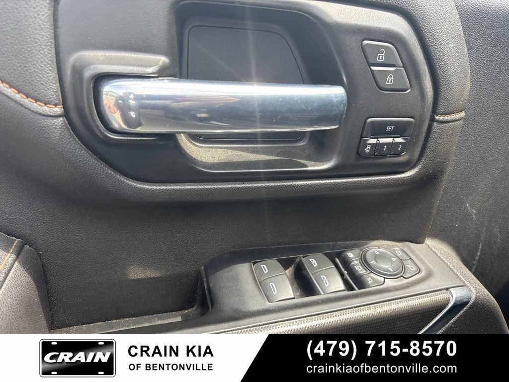 Used 2022 GMC Sierra 2500 AT4 AWD/4WD image 8