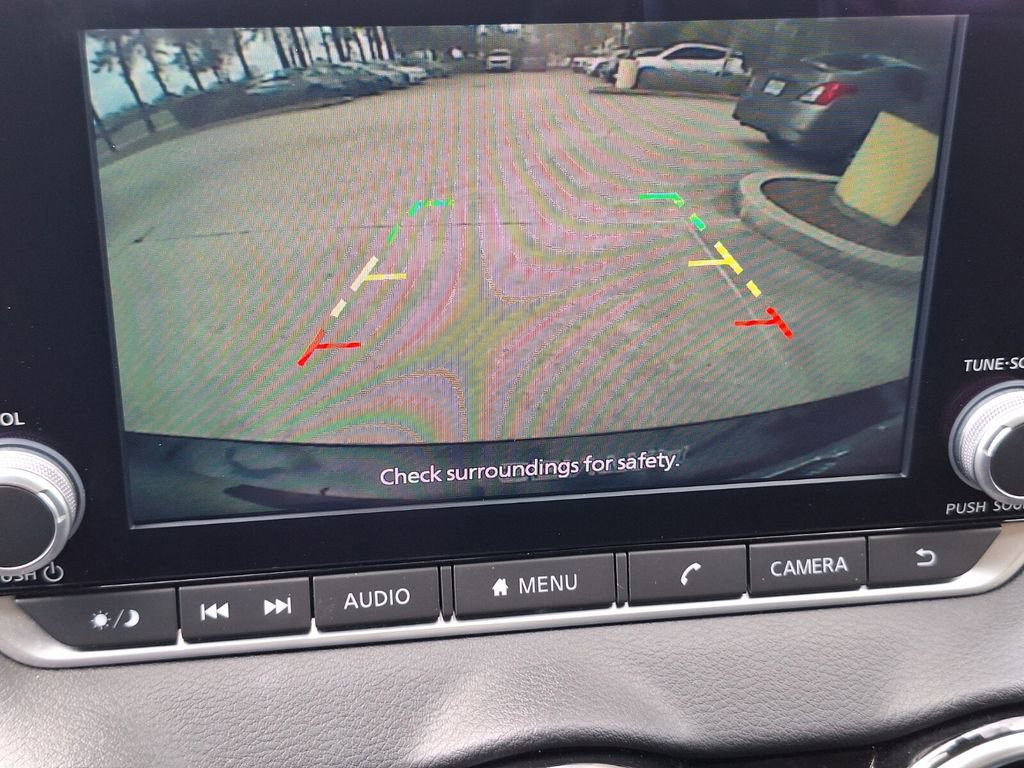 Used 2024 Nissan Sentra SV image 16