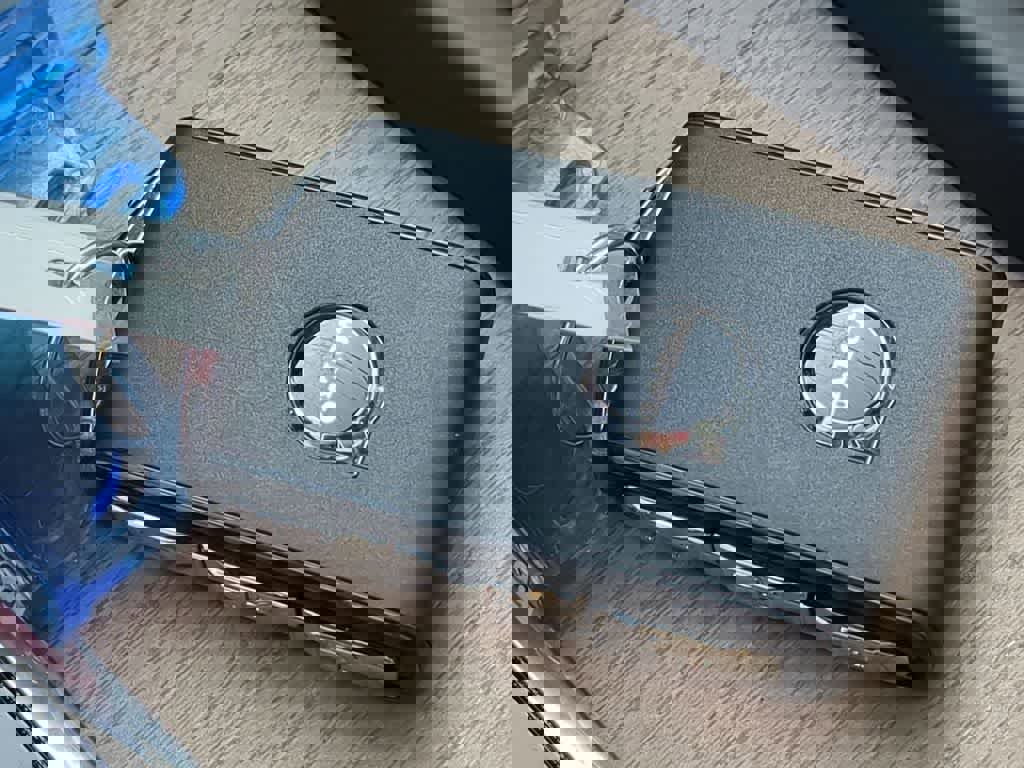 New 2026 Volvo XC60 B5 Plus w/ Protection Package Premier image 32